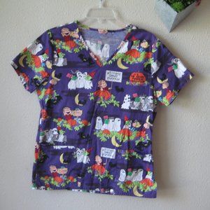 Peanuts Women's Charlie Brown Halloween Print V-Neck Scrub Top